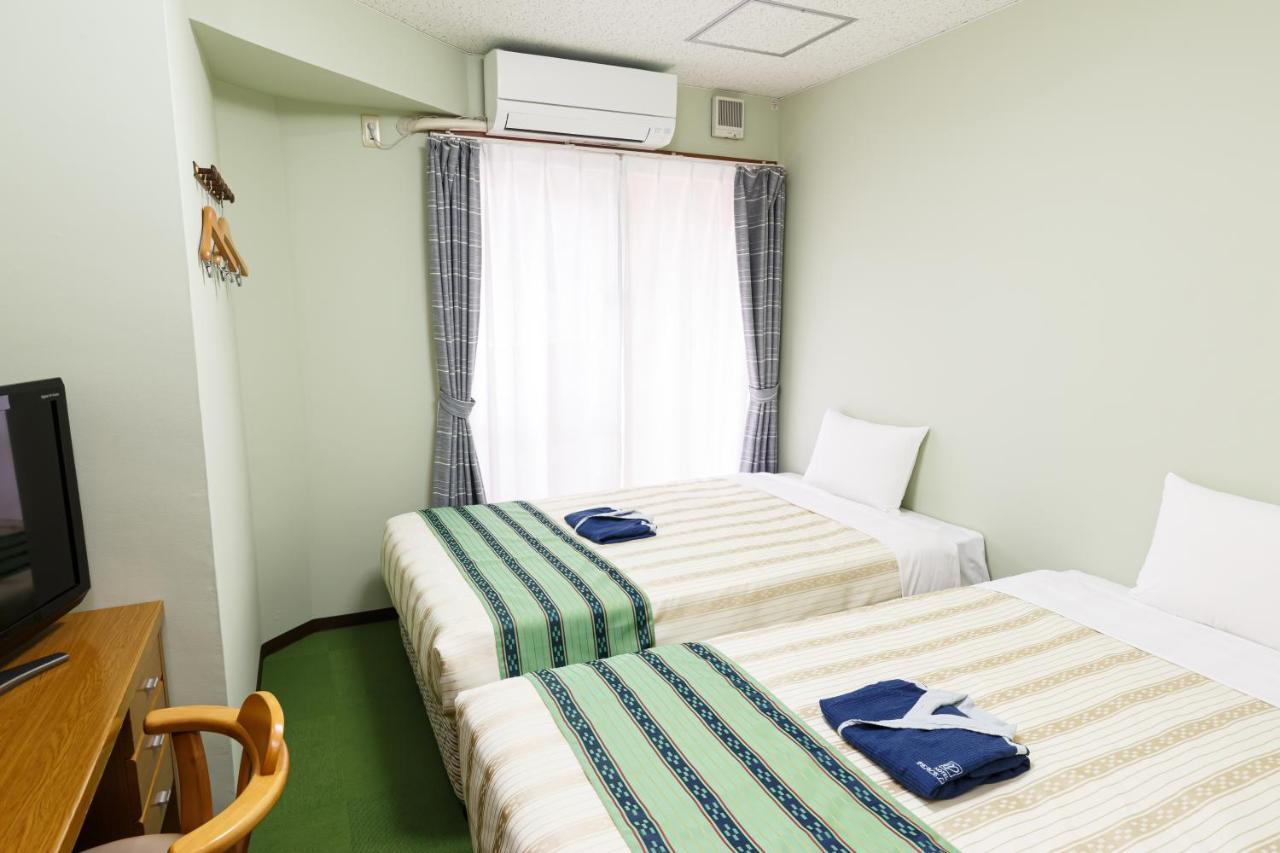 Hotel Peace Land Kume Naha Luaran gambar