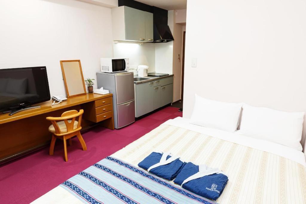 Hotel Peace Land Kume Naha Luaran gambar